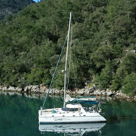 On Y Va Sailing Úszó hotel Dalaman