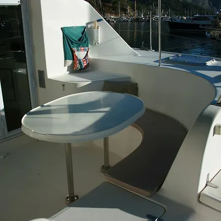 On Y Va Sailing Úszó hotel Dalaman